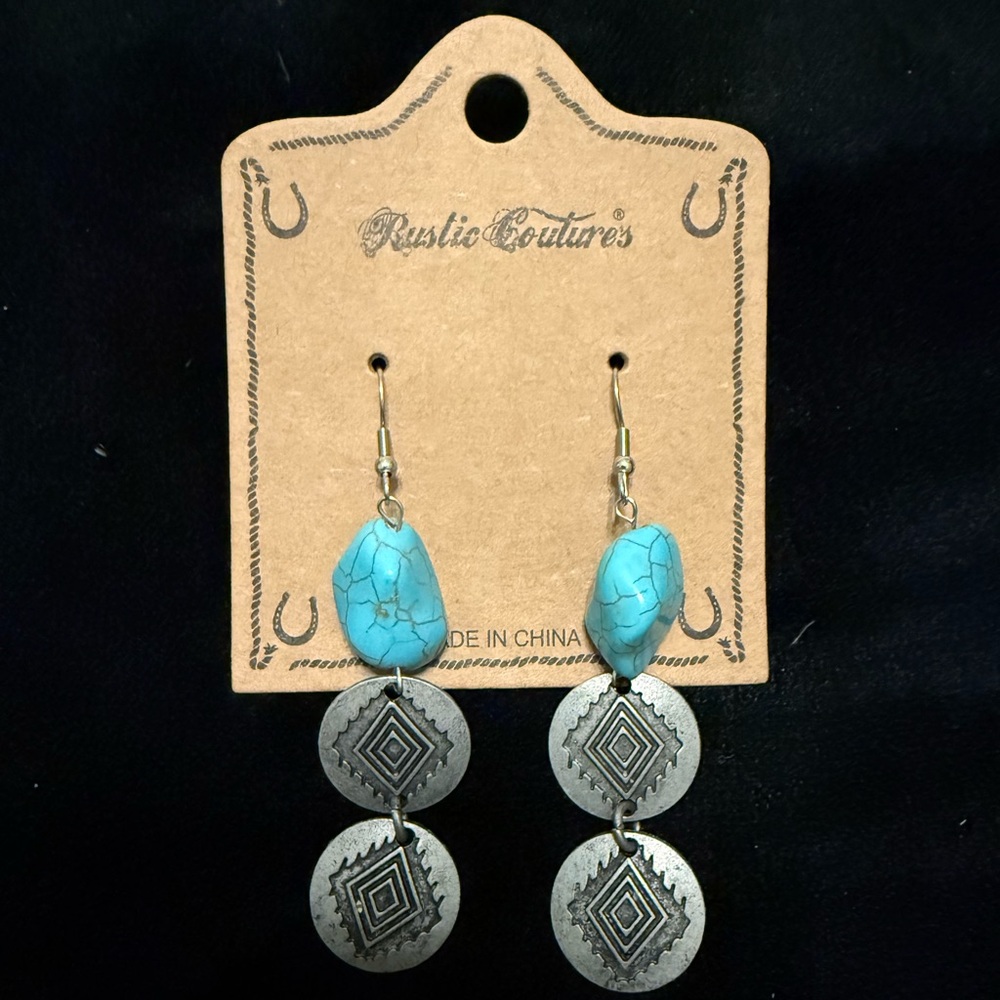Rustic Coutures Turquoise and Silvertone Earrings Set. NWT